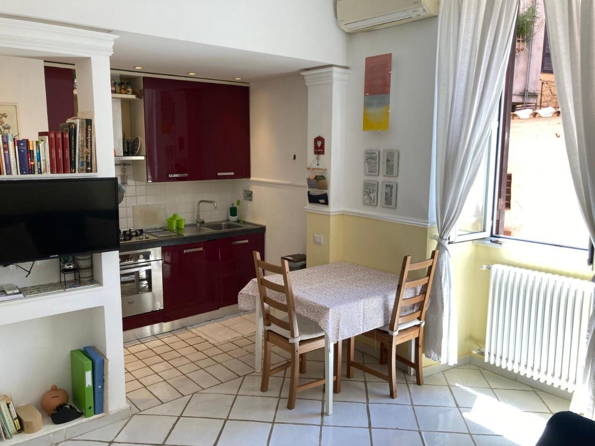 Piacevole Appartamento Nel Cuore Di Trastevere Roma Exterior foto
